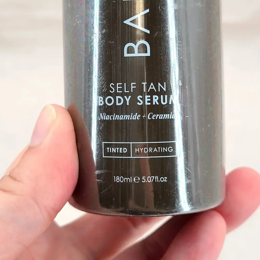 Bali Body Self-Tan Body Serum Tinted Hydrating 5 fl oz Niacinamide + Ceramide